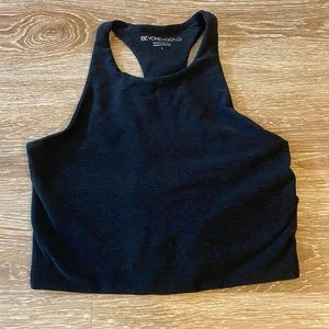 beyond yoga black top - razorback style